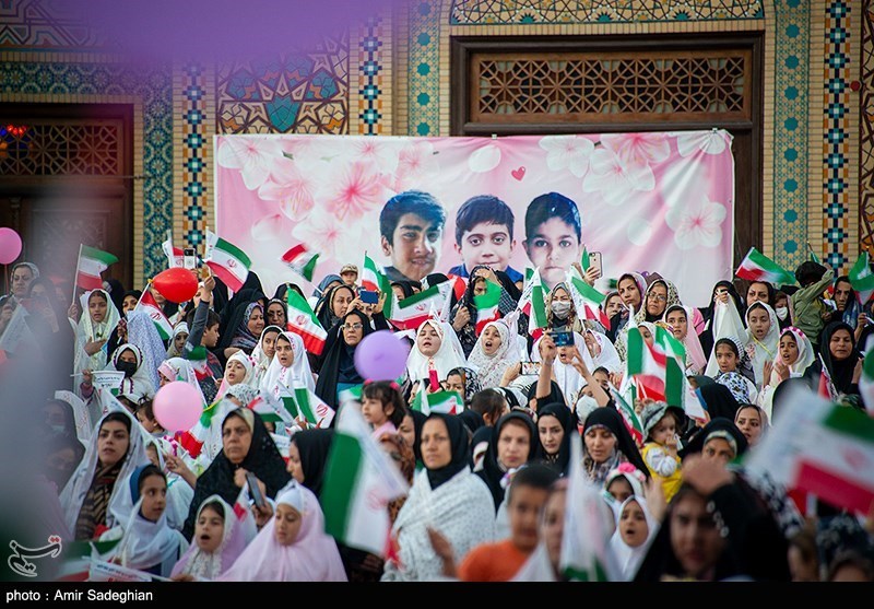 جشن روزه اولی ها در حرم مطهر حضرت شاهچراغ (ع)