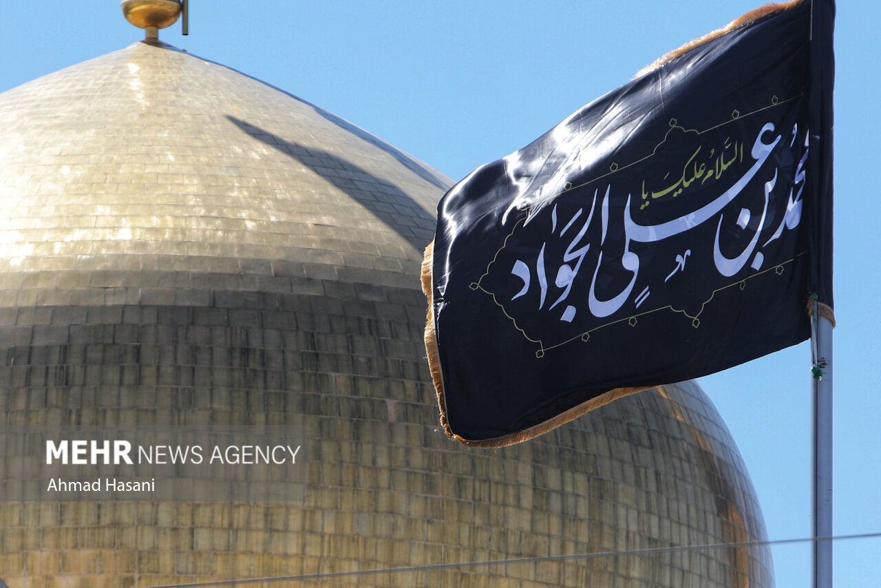 حال و هوای حرم مطهر رضوی در روز شهادت امام جواد (ع)