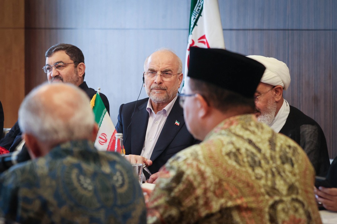دیدار قالیباف با جمعی از علما و فرهیختگان اندونزیایی در جاکارتا