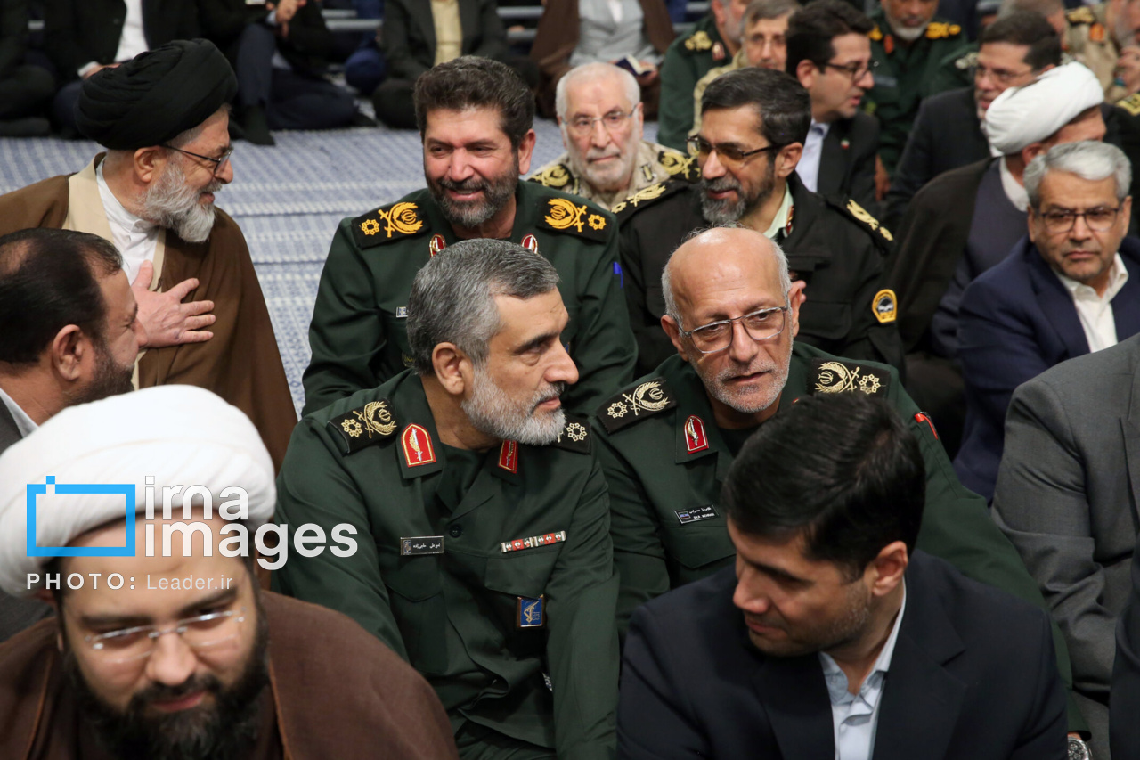 دیدار مسئولان و کارگزاران نظام با رهبر معظم انقلاب