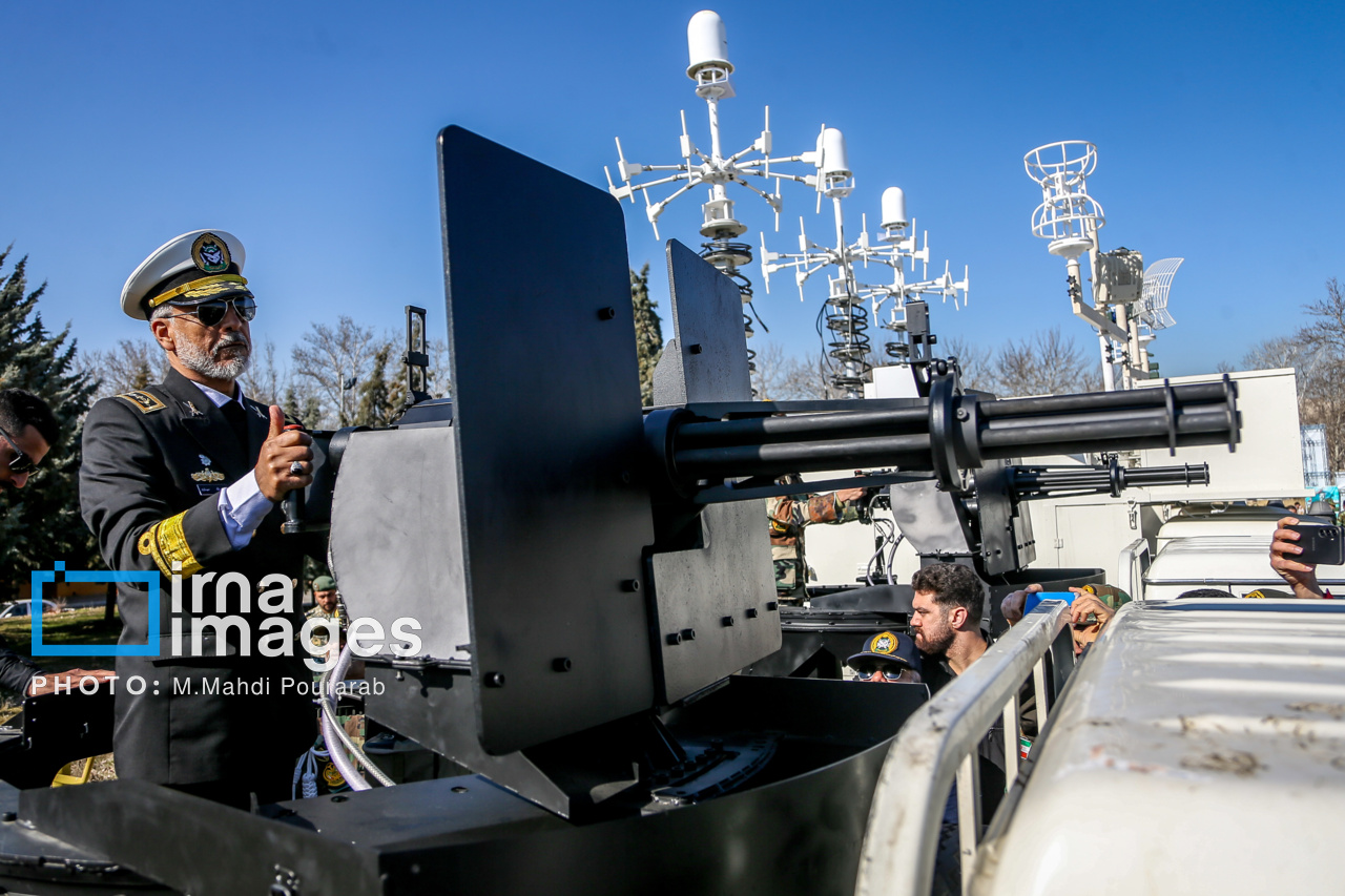 الحاق تجهیزات سنگین رزمی و هوایی به نیروی زمینی ارتش