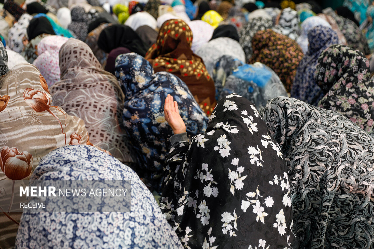 حضور خدام حرم مطهر امام رضا (ع) در زندان مشهد