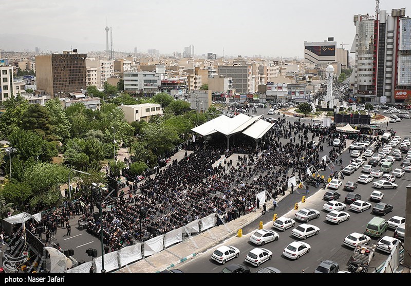 اجتماع صادقیون در فلکه دوم صادقیه