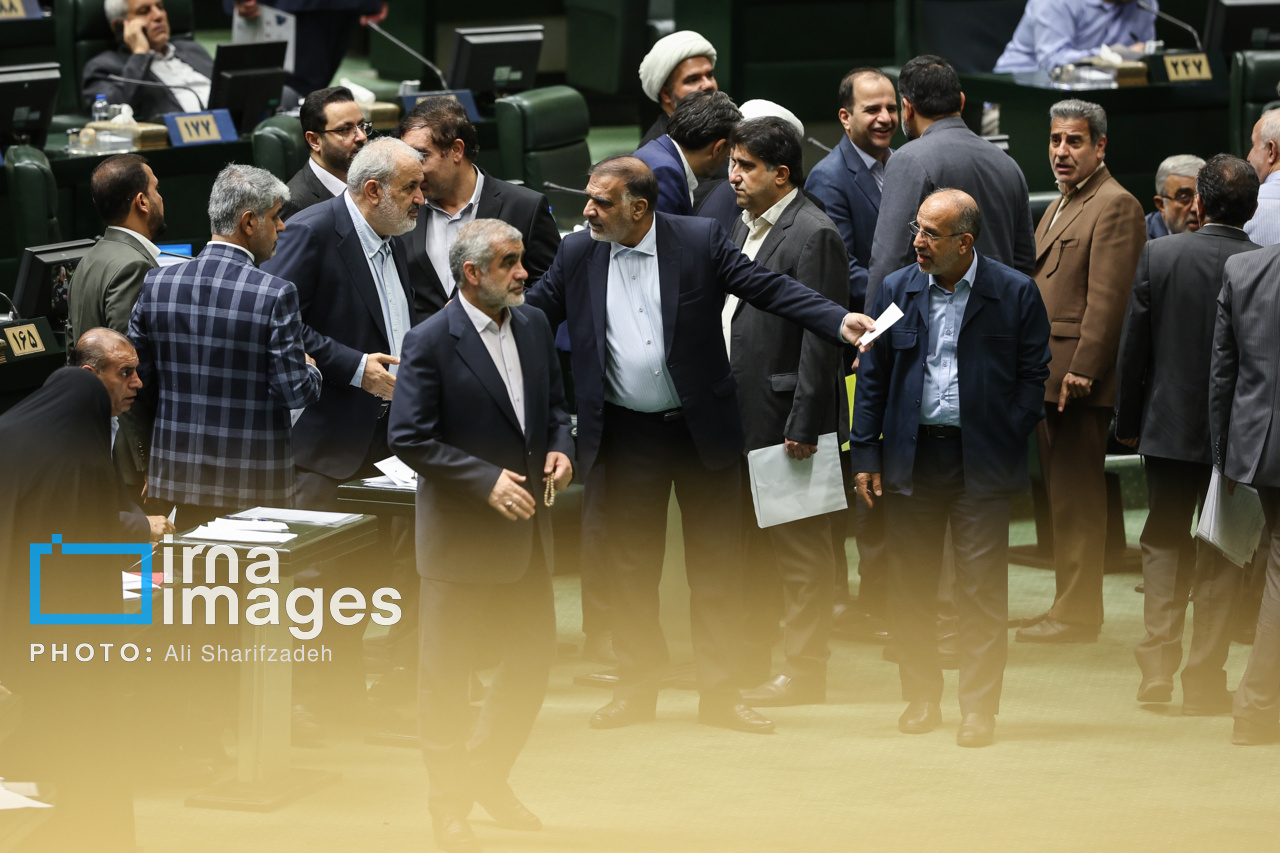 جلسه علنی مجلس 