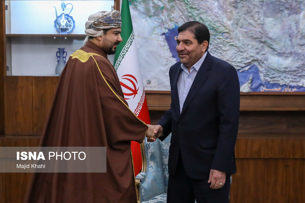 دیدار وزیر تجارت عمان با محمد مخبر