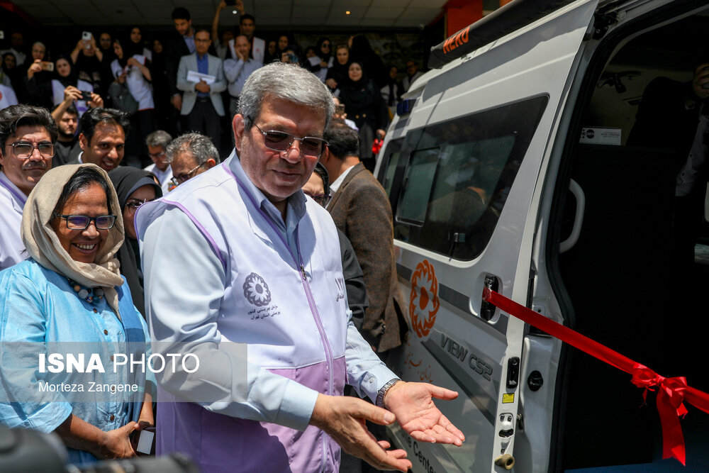 مراسم رژه خودرویی اورژانس اجتماعی در تهران