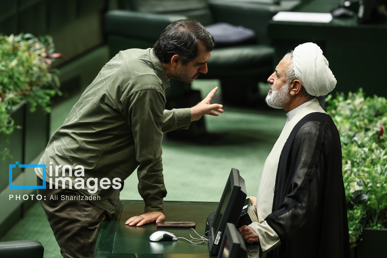 جلسه علنی مجلس 