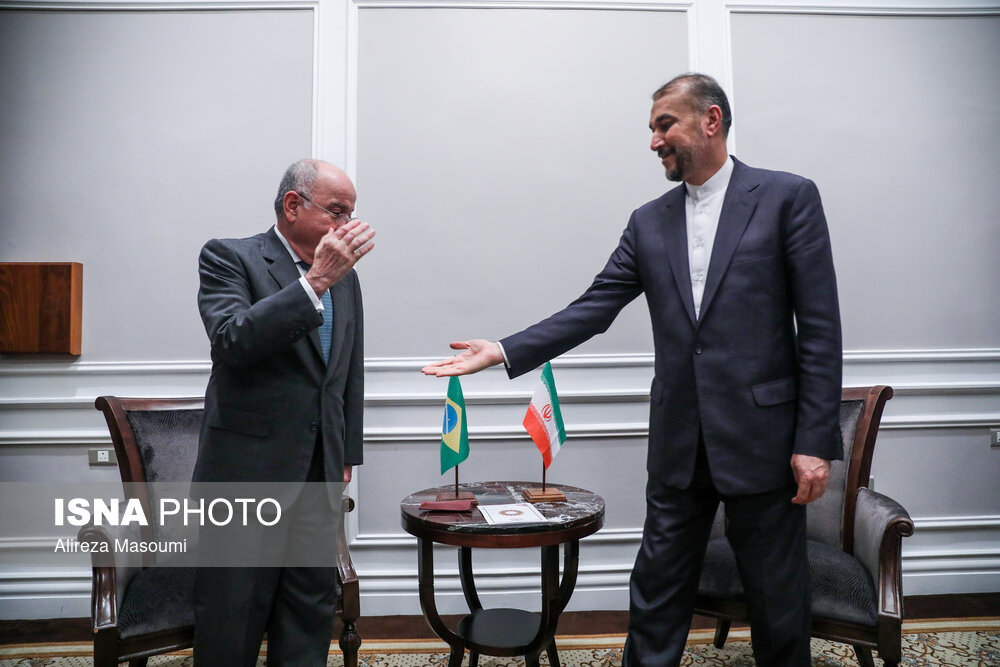 دیدار وزیر امور خارجه با همتایان برزیلی و کوموری