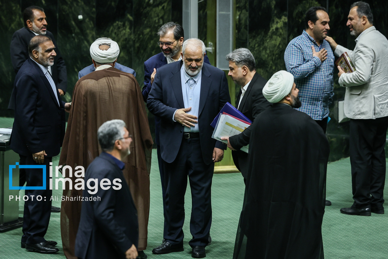 جلسه علنی مجلس 