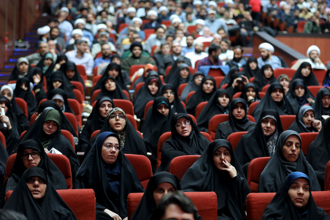 سخنرانی قالیباف در گردهمایی فعالان فرهنگی جبهه انقلاب اسلامی