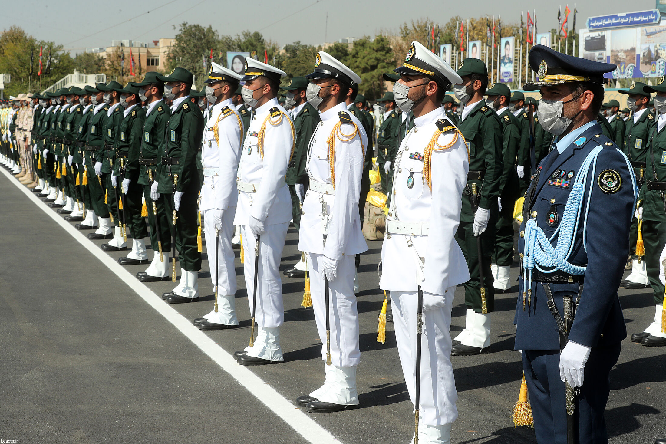  مراسم دانش‌آموختگی دانشگاههای افسری در دانشگاه امام حسین(ع)
