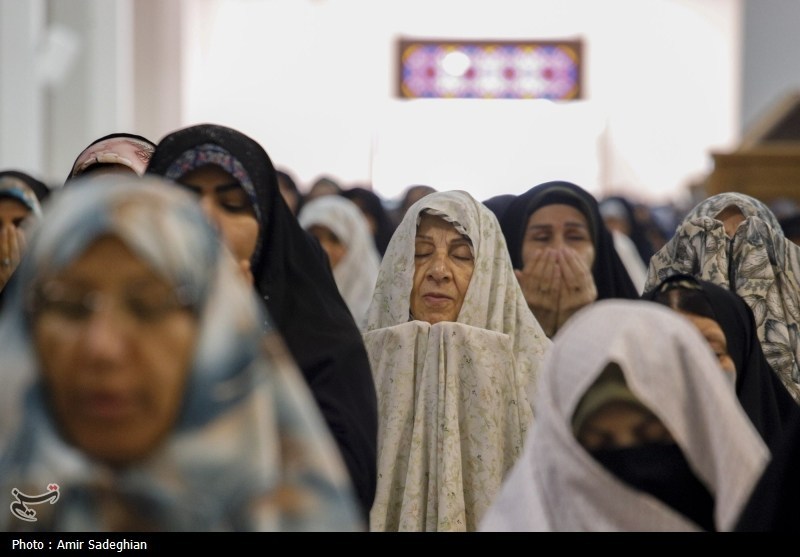 تصاویر نماز عید سعید قربان در حرم حضرت شاهچراغ (ع)