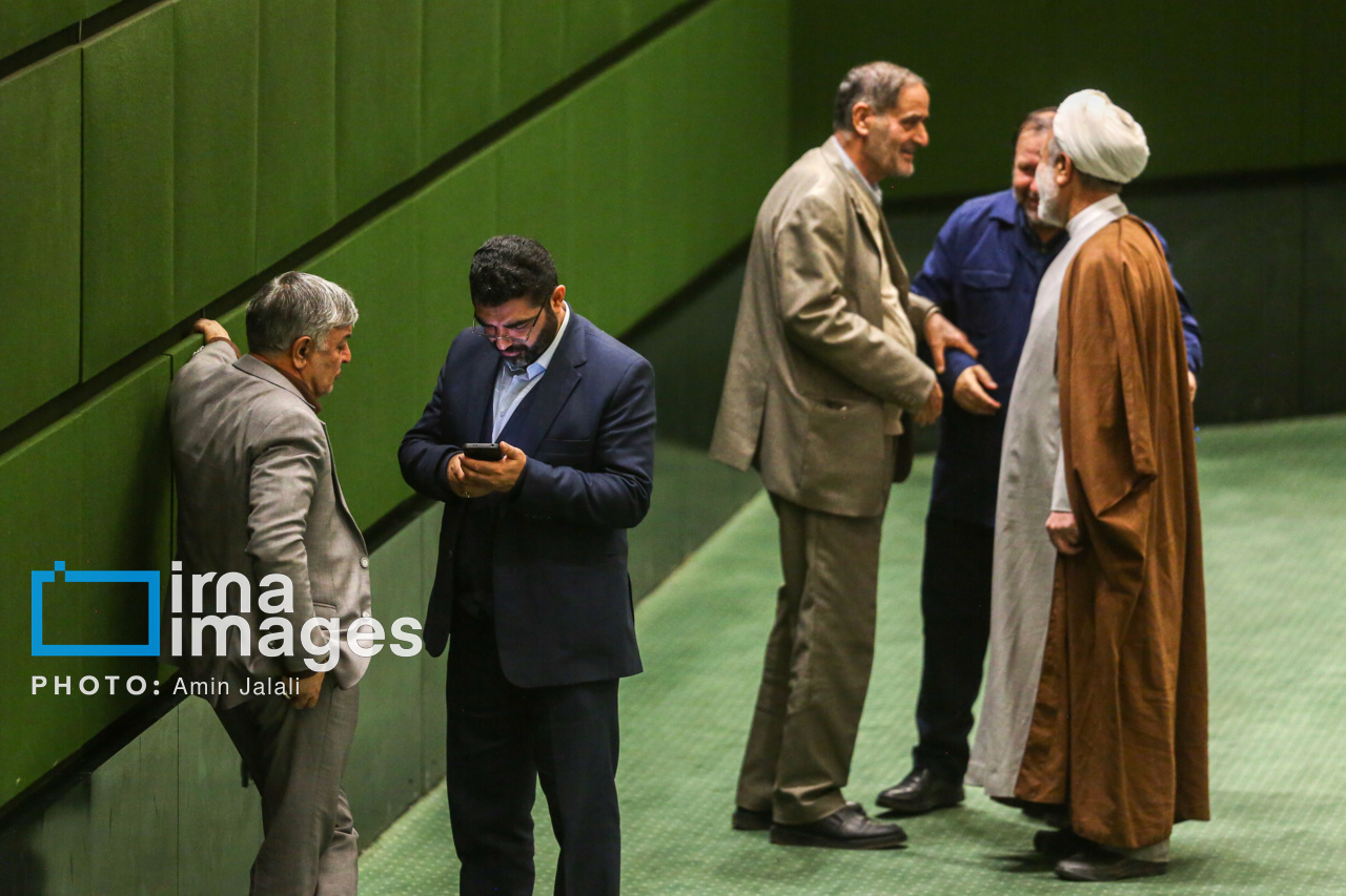 جلسه علنی مجلس 