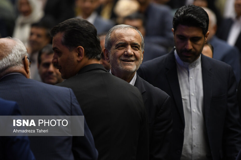 سفر رئیس جمهور به اصفهان