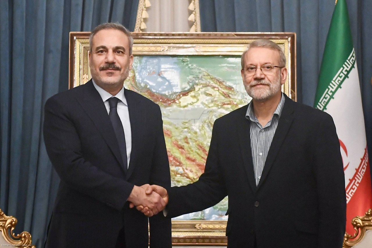  تصاویری از هاکان فیدان در دیدار با علی لاریجانی 