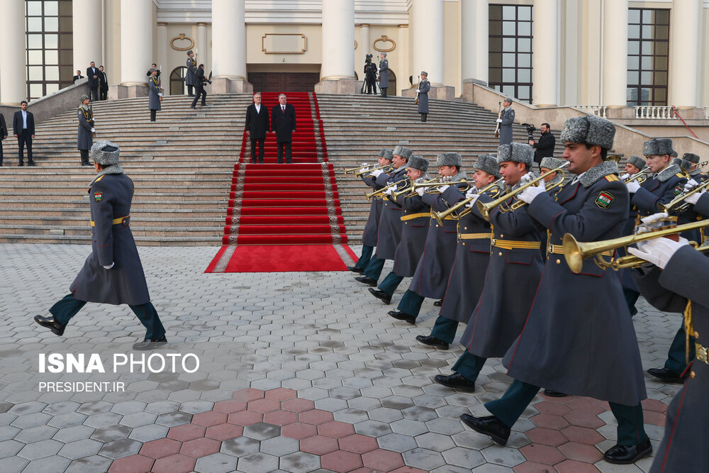 استقبال رئیس جمهور تاجیکستان از پزشکیان