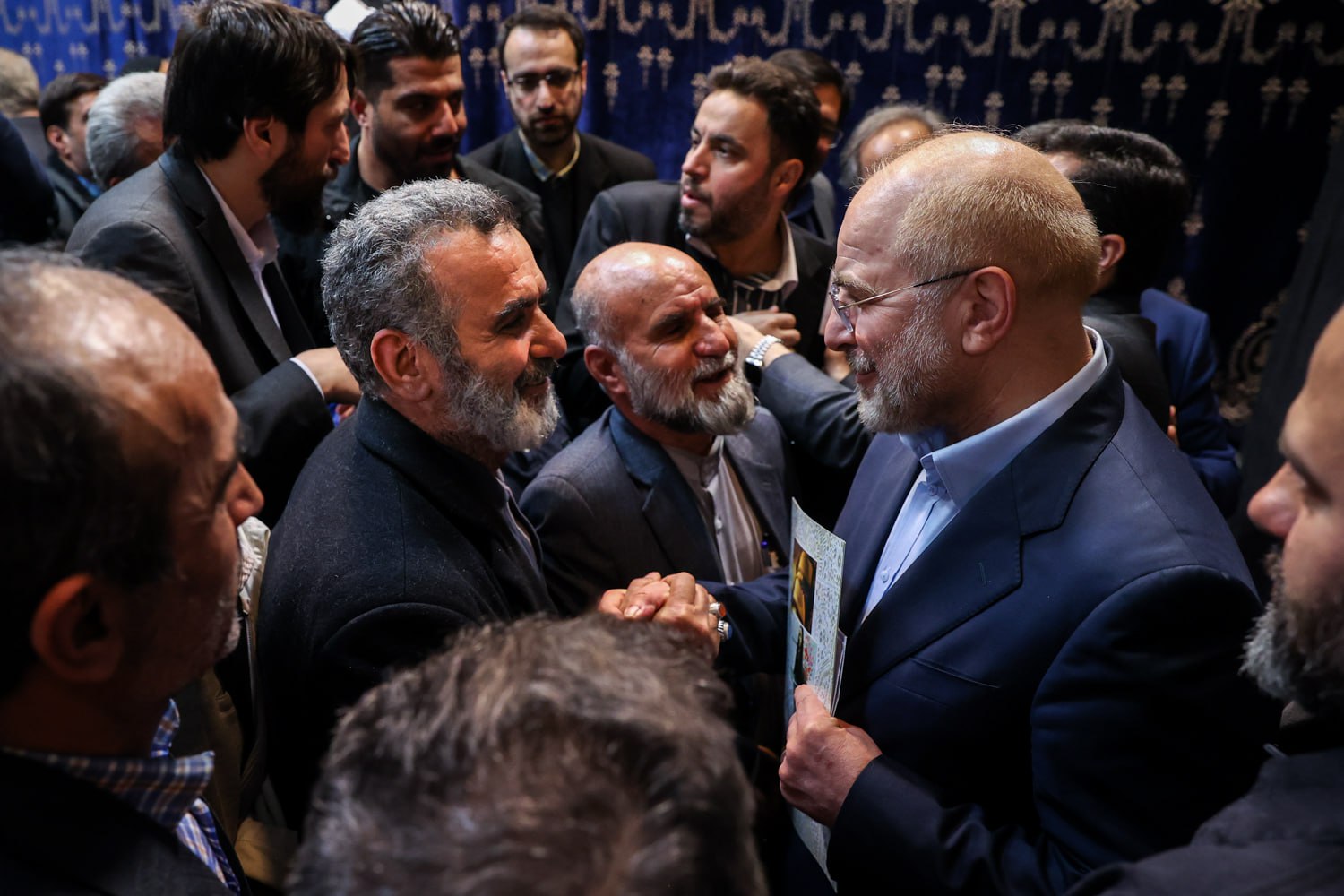 دیدار محمدباقر قالیباف، رئیس مجلس، با جمعی از مداحان اهل‌بیت (علیهم‌السلام)
