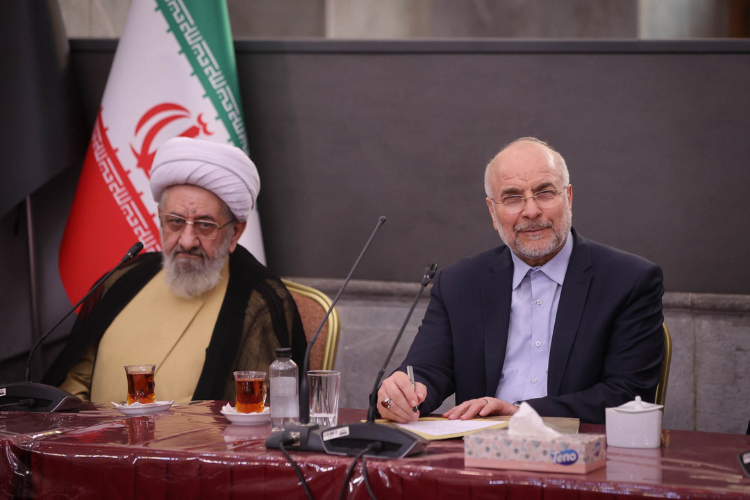 دیدار جمعی از ائمه جماعت مساجد تهران با قالیباف