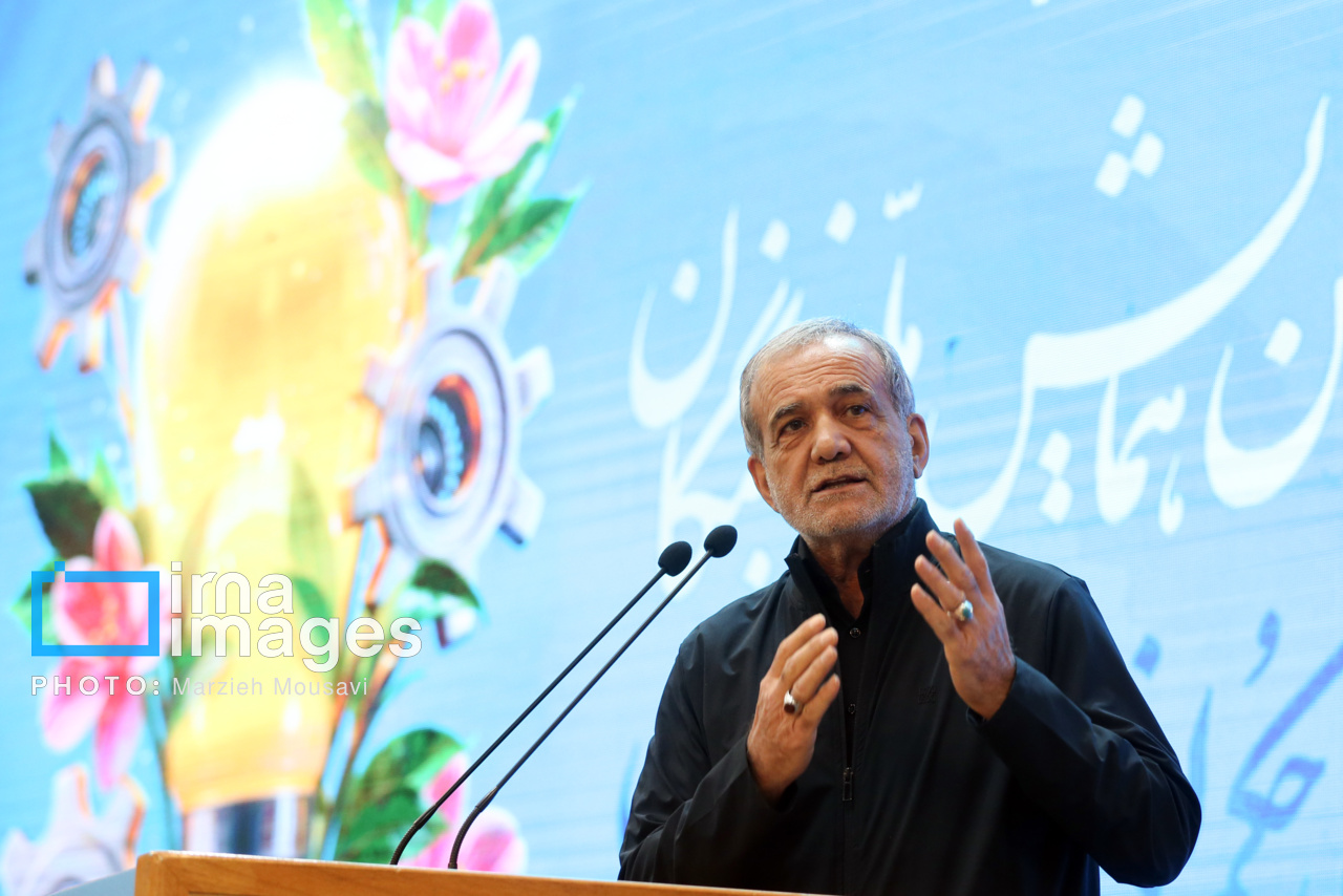  همایش ملی نخبگان با حضور رییس جمهور