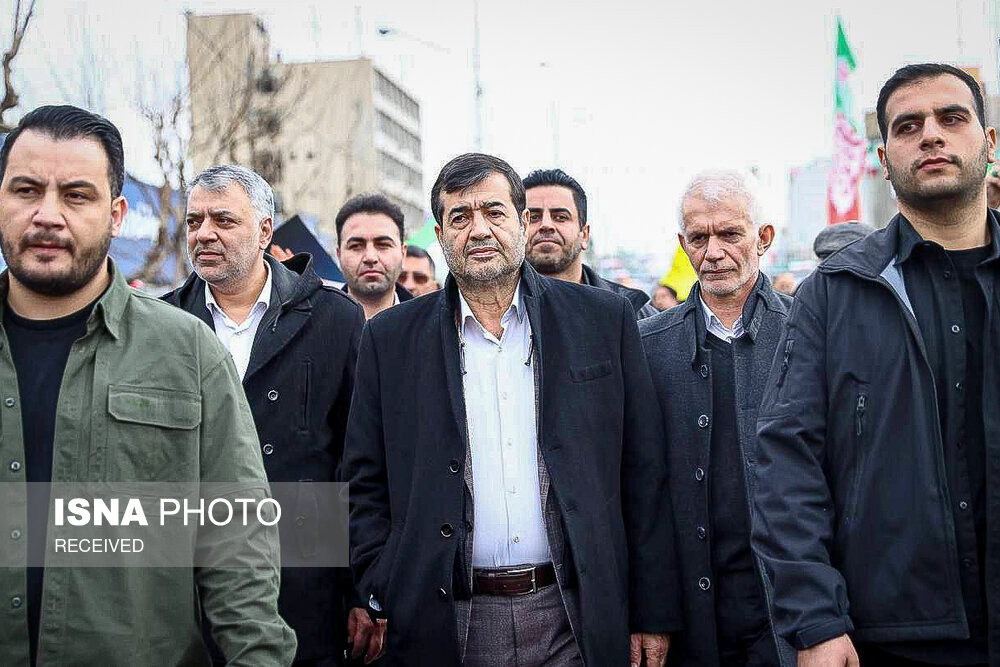 حضور جمعی از مسئولان در راهپیمایی ۲۲ بهمن - تهران