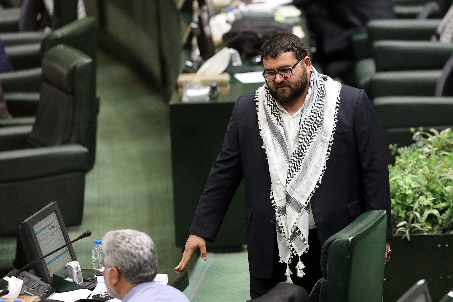 بیست و هفتمین نشست بررسی برنامه هفتم توسعه در صحن علنی مجلس