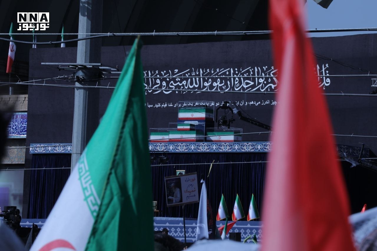 مصلی تهران وداع