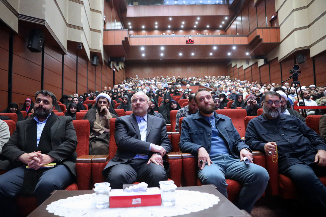 سخنرانی قالیباف در گردهمایی فعالان فرهنگی جبهه انقلاب اسلامی