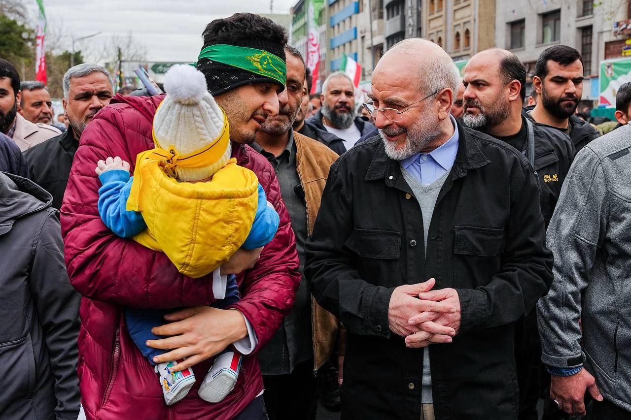 حضور قالیباف در در راهپیمایی یوم الله ۲۲ بهمن