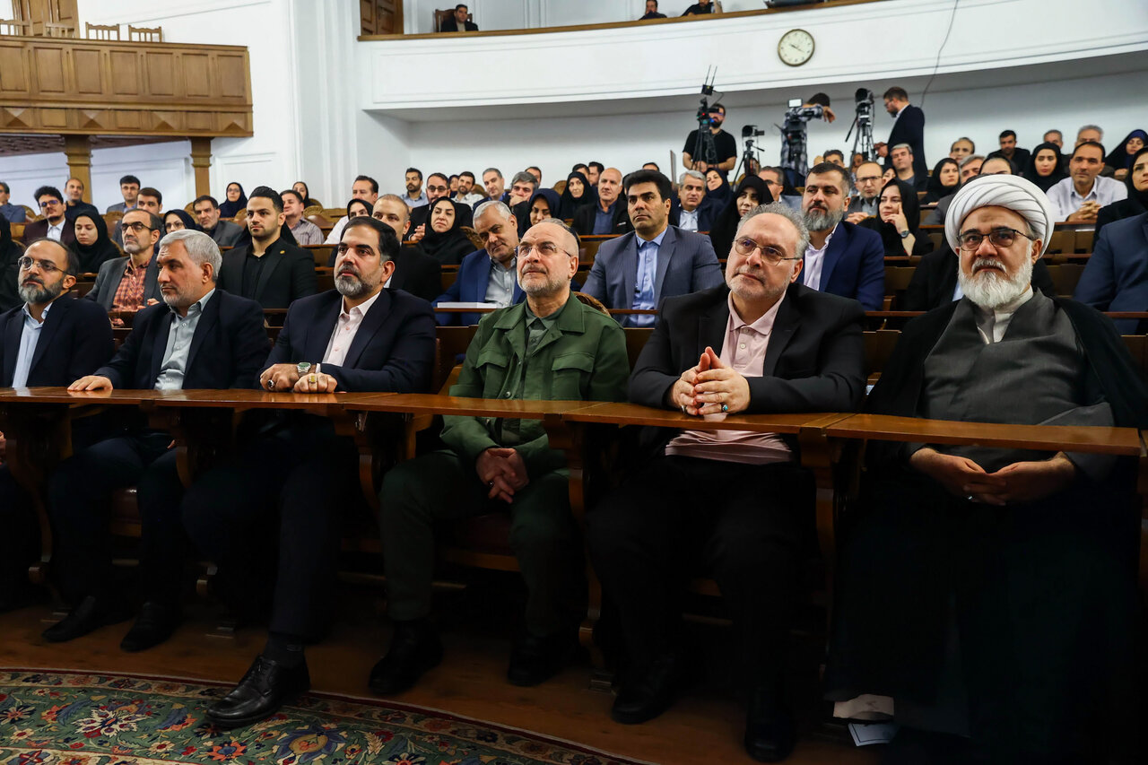 آئین گرامیداشت روز کتاب و کتابخوانی با حضور قالیباف