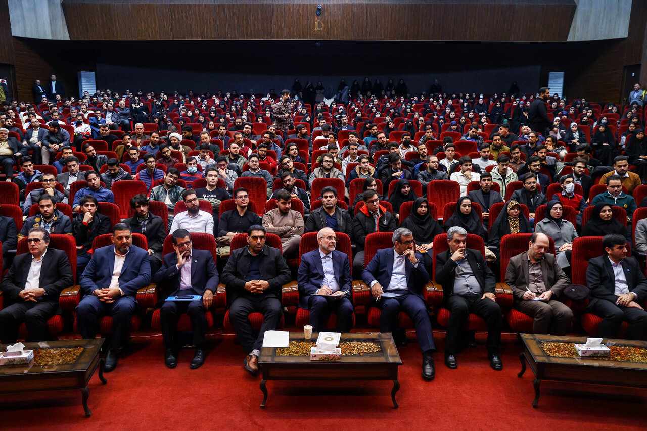 مراسم بزرگداشت روز دانشجو  با حضور قالیباف