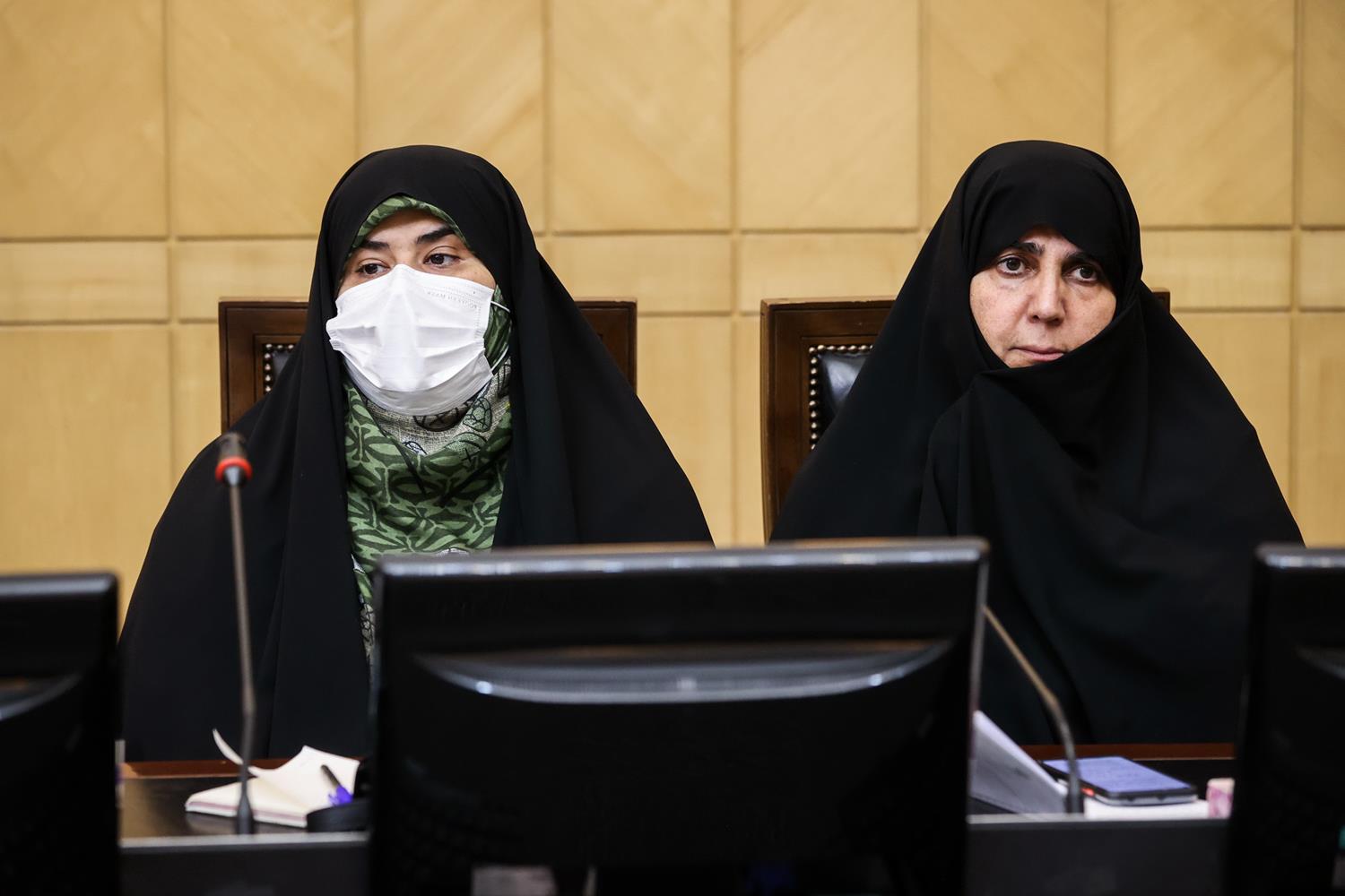 جلسه بررسی لایحه ارتقای امنیت زنان