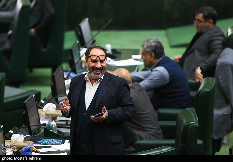 دو وزیر رئیسی در صحن علنی مجلس