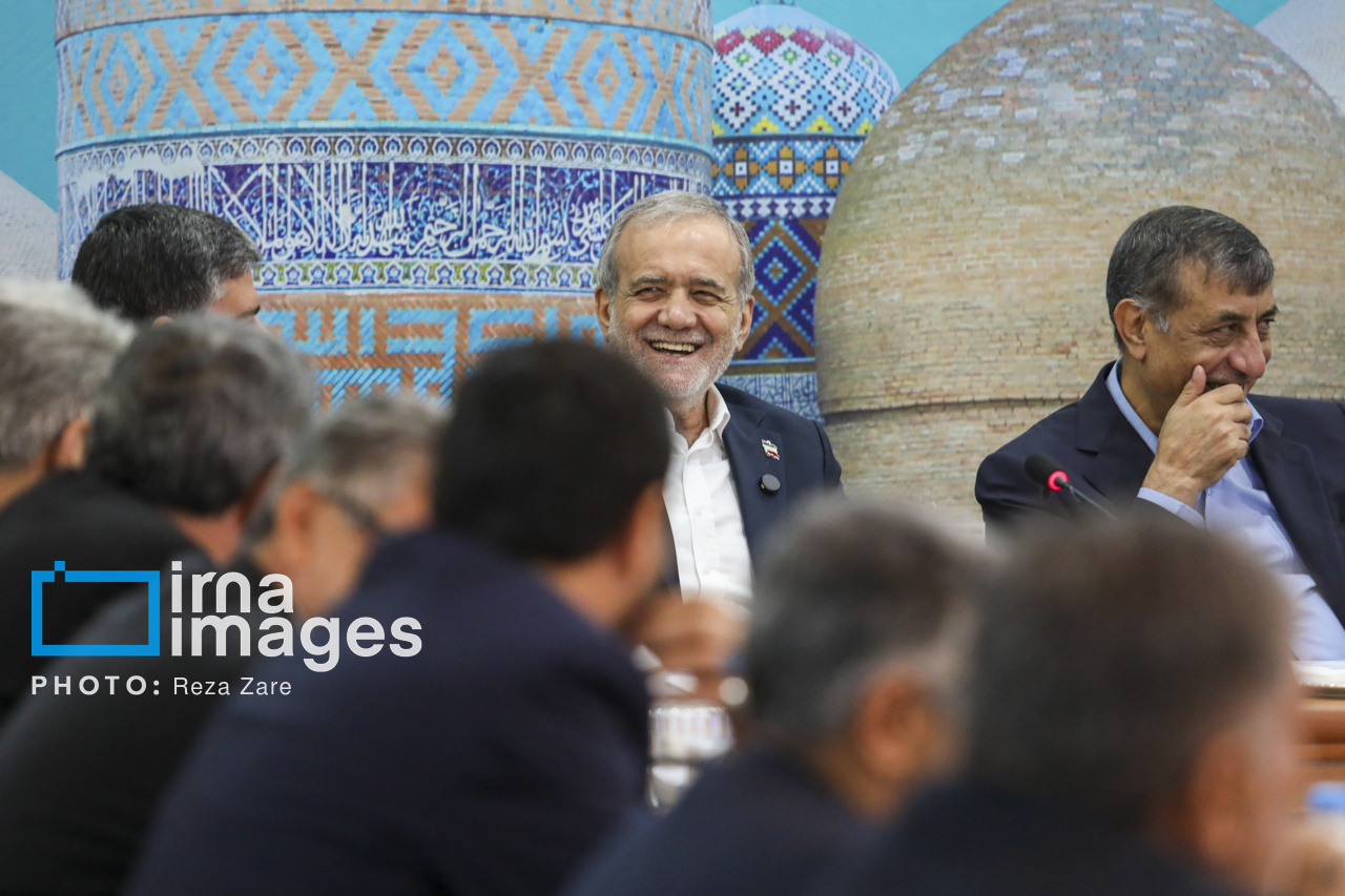 سفر رئیس‌جمهور به استان اردبیل