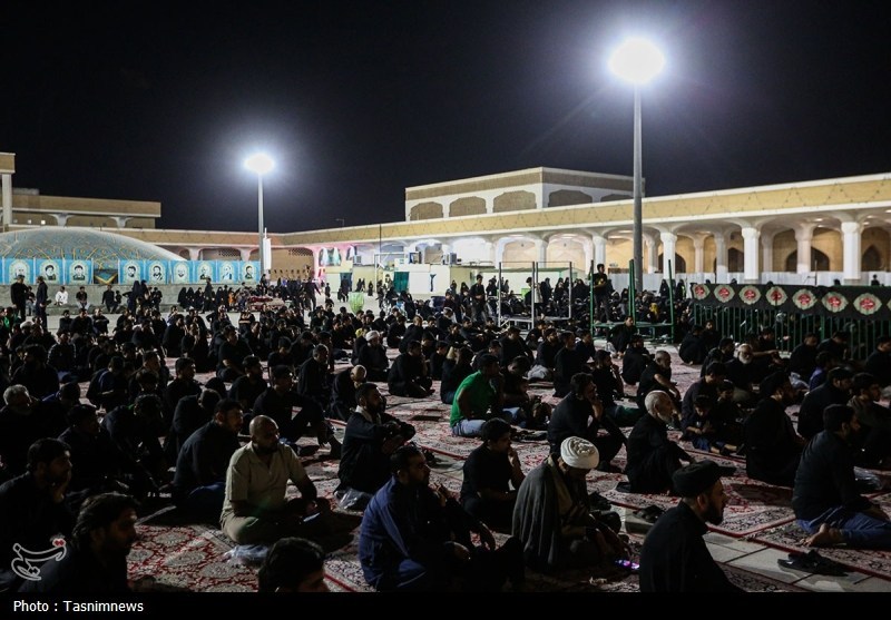 عزاداری اردو زبانان در حرم حضرت معصومه(س)