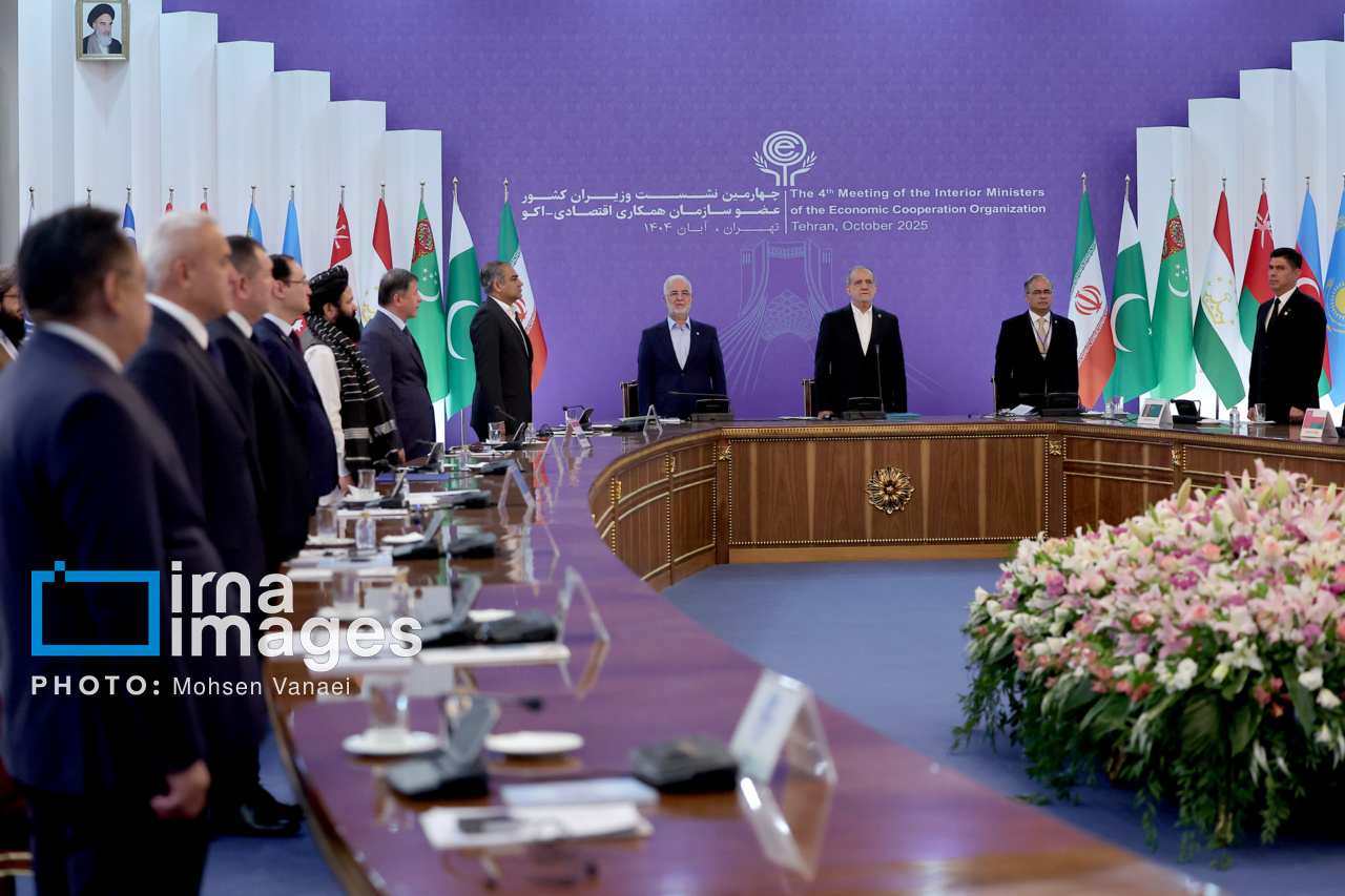 پزشکیان در نشست وزیران «اکو»