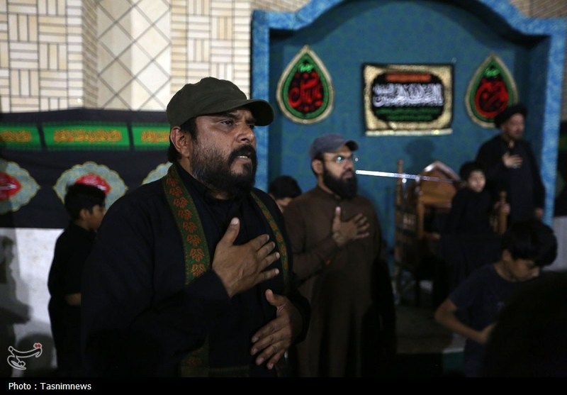 عزاداری اردو زبانان در حرم حضرت معصومه(س)