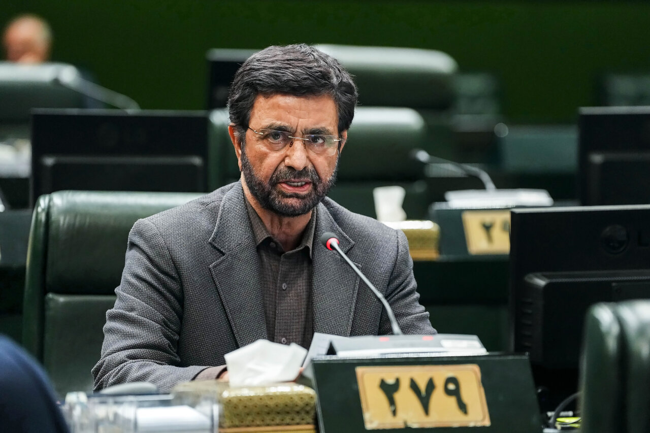 حضور امیر موسوی و عراقچی در جلسه غیرعلنی مجلس