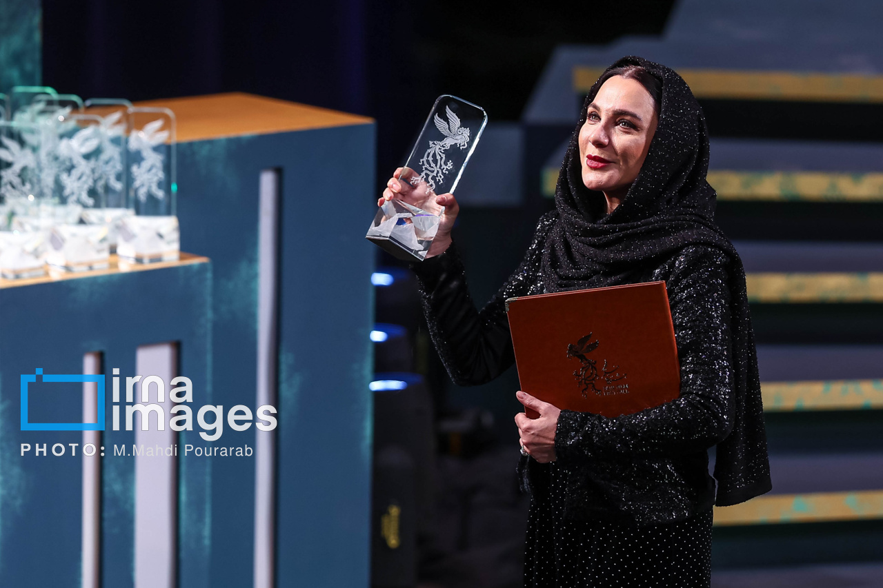 اختتامیه چهل‌وچهارمین جشنواره فیلم فجر