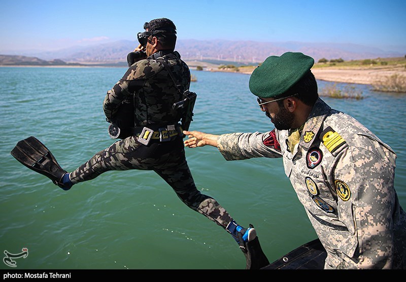 تکاوران نیروی دریایی ارتش