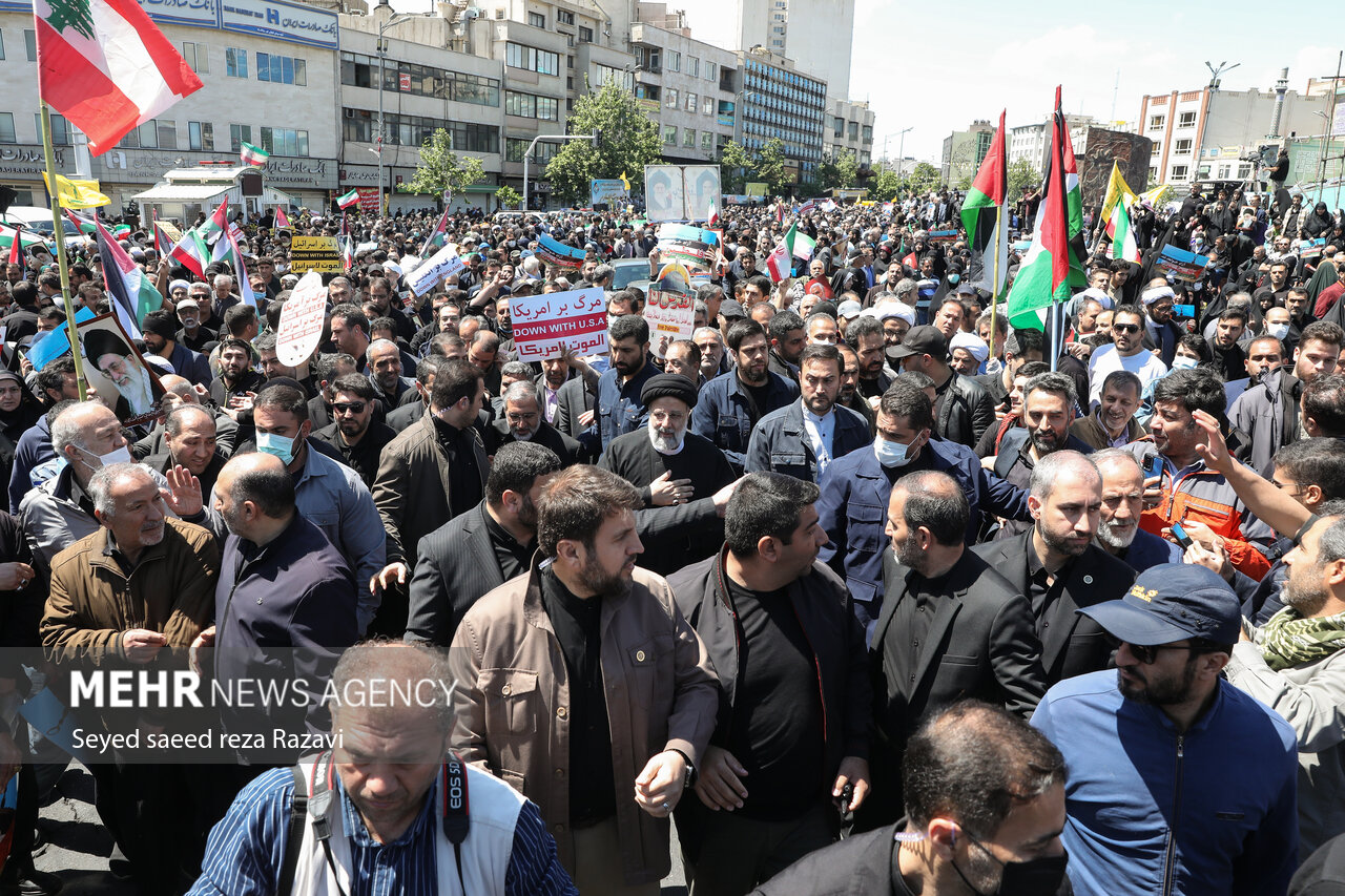 حضور رئیس جمهور در راهپیمایی روز قدس