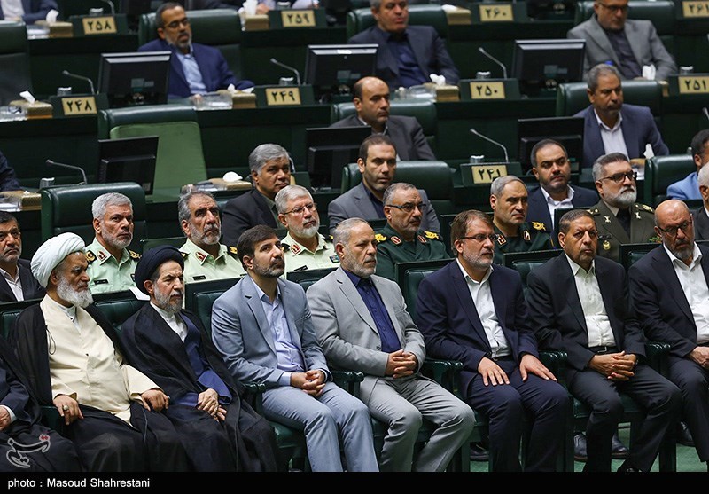 مراسم بزرگداشت شهدای خدمت در مجلس