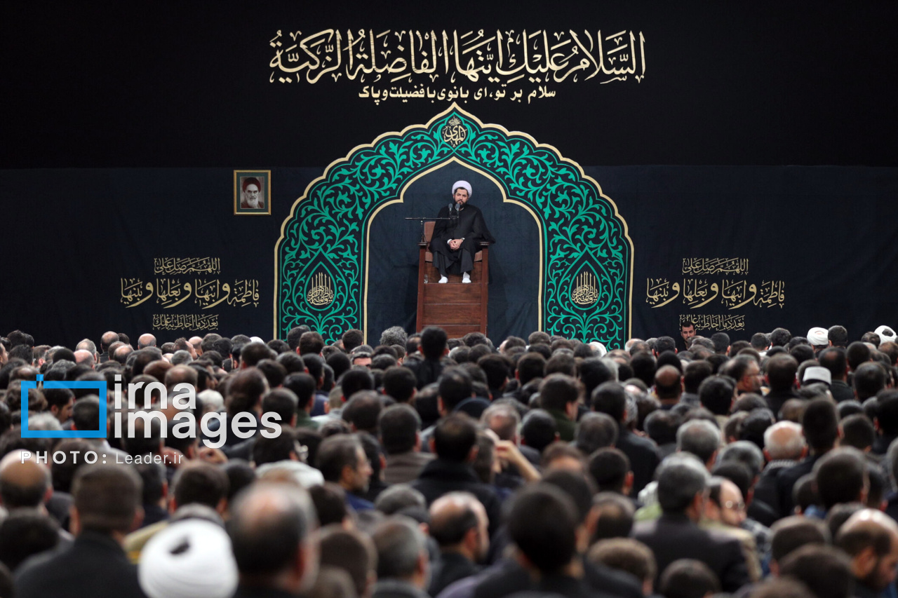 نخستین شب عزاداری ایام فاطمیه با حضور رهبر انقلاب
