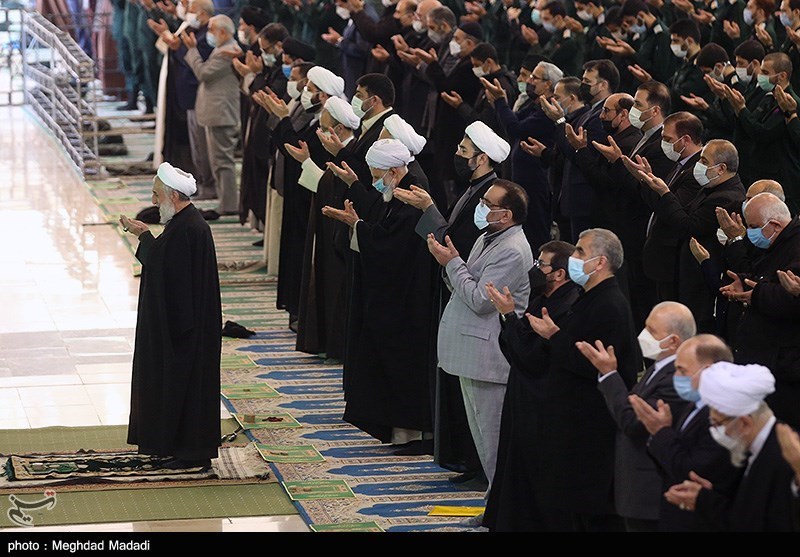 تشییع پیکر ۱۳ شهید گمنام بعد نماز جمعه تهران