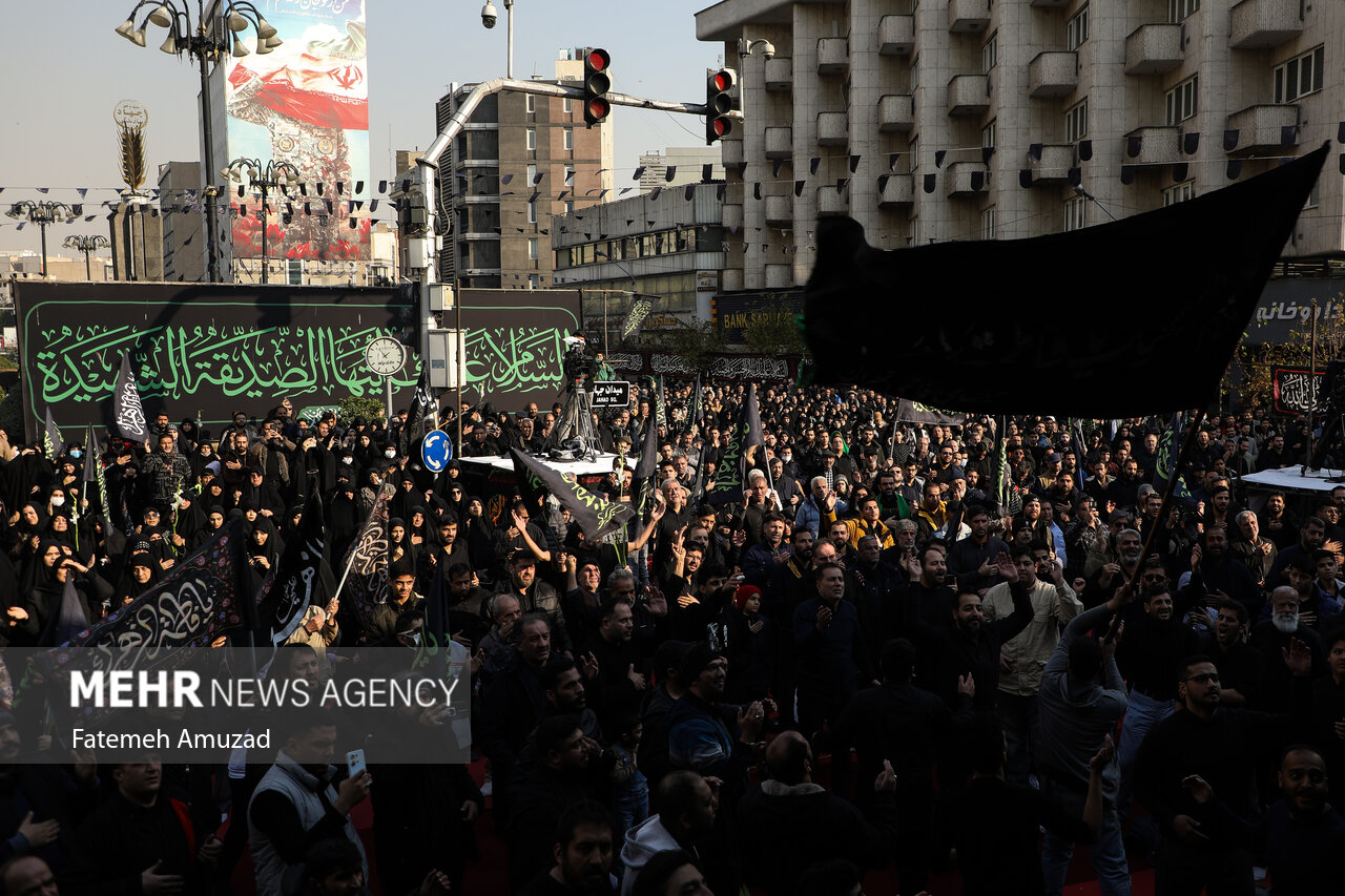  اجتماع بزرگ هیئت های فاطمی در میدان فاطمی