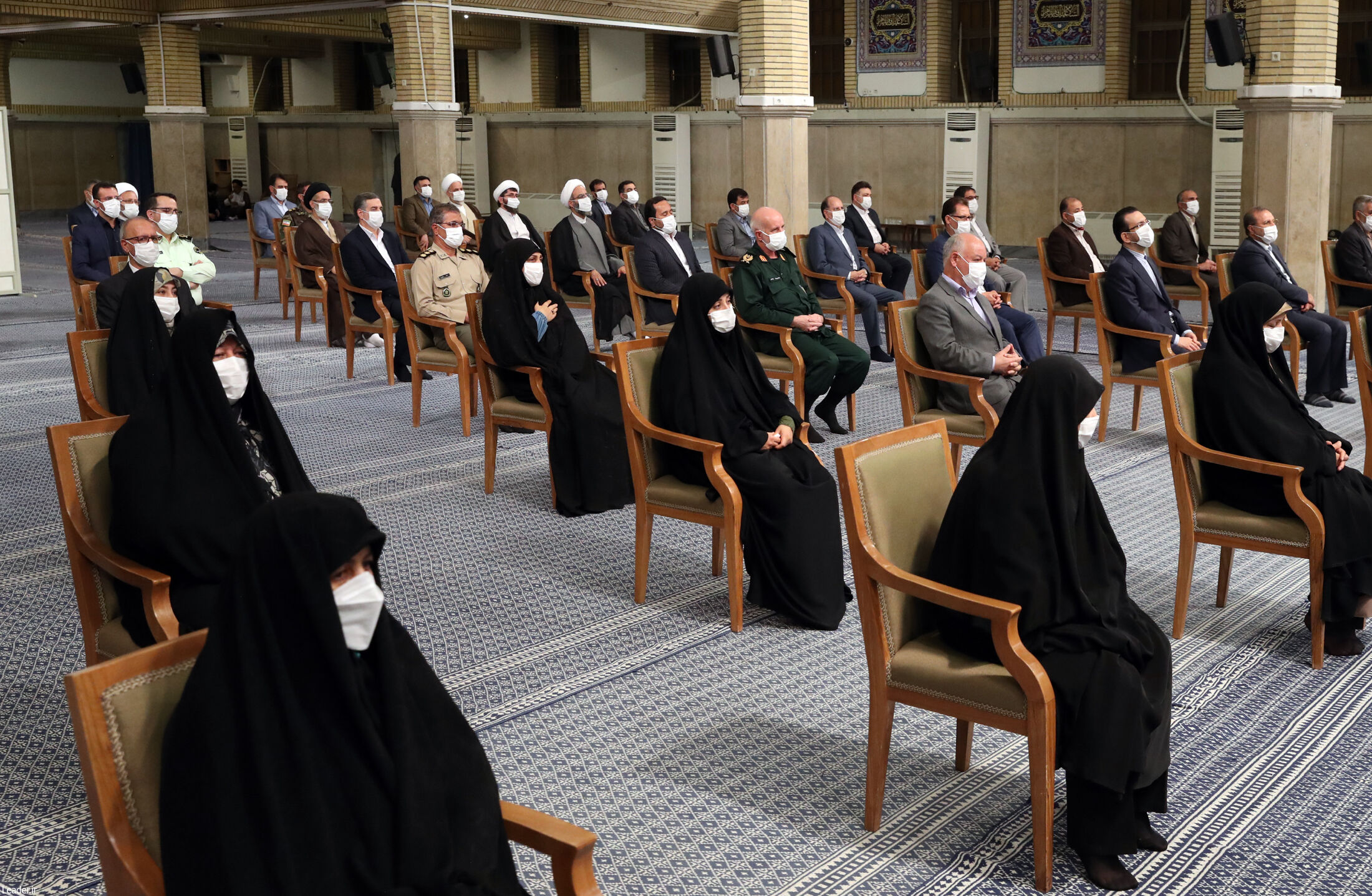 دیدار دست‌اندرکاران کنگره شهدای زنجان با رهبر انقلاب