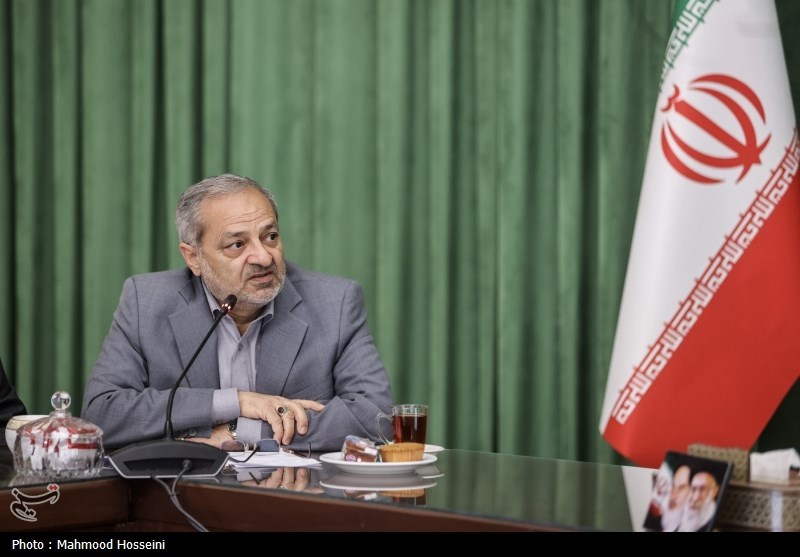 تقدیر از معلمان نمونه با حضور قالیباف