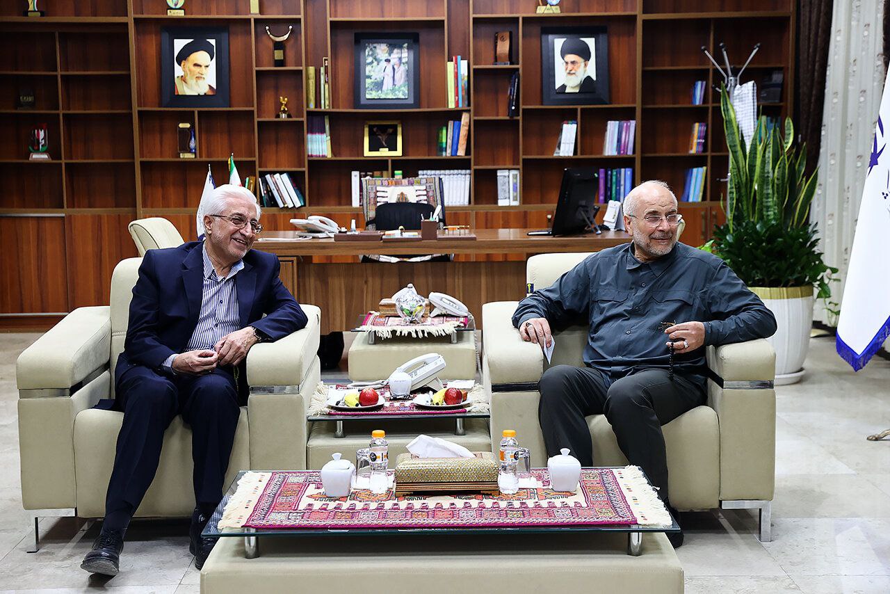 نشست قالیباف با استاندار و نمایندگان خراسان شمالی