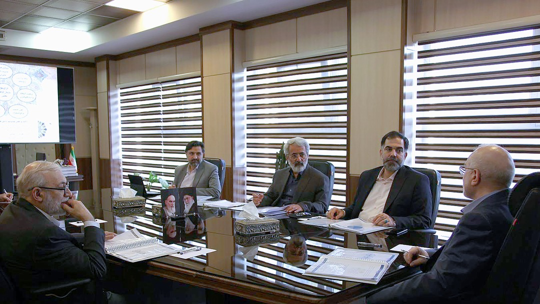 دومین جلسه هیأت امنای کتابخانه مجلس با حضور قالیباف