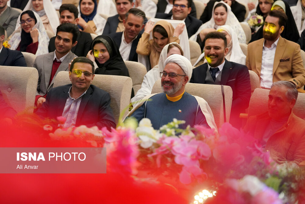 جشن ازدواج ۱۸۵ زوج دانشجو