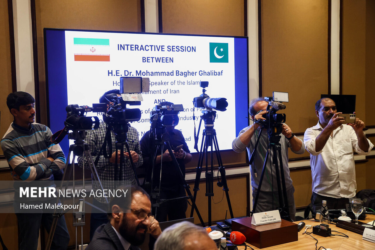 دومین روز سفر رئیس مجلس به پاکستان